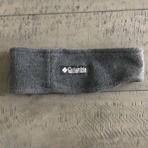 Women’s headband cold weather warmer